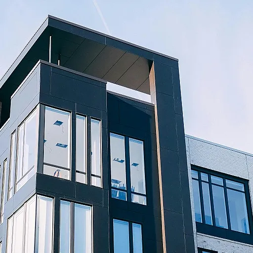 Investir dans un appartement à rénover à Sète : opportunités et défis