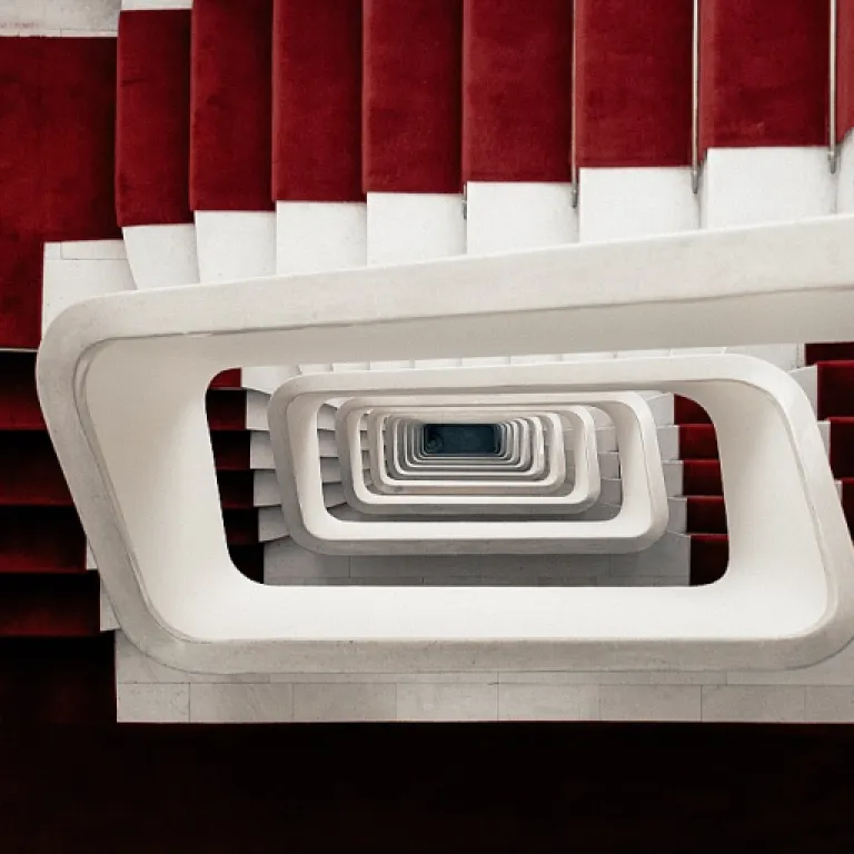 Combien prévoir pour contester un testament : comprendre les frais et démarches